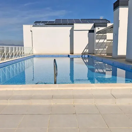 Global Properties, Con Vistas Al Mar, *